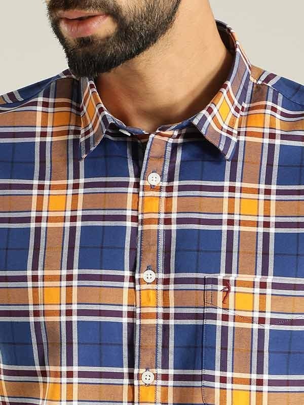 Indian Terrain Men Checkered Blue Shirt